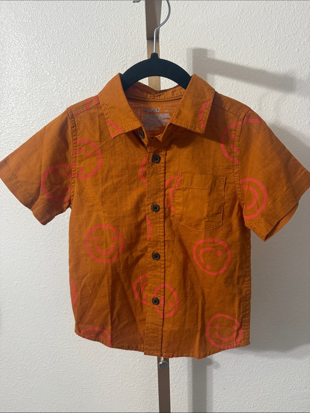 Kids Short-Sleeve Button-Up Shirt in Rust with Pink Smiley Prints